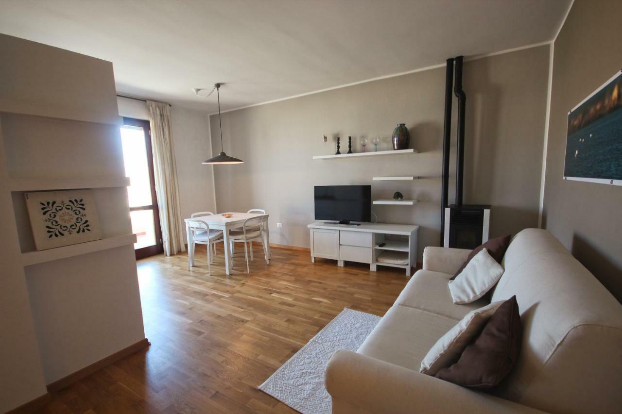 Domu Pintada Apartment Cagliari Bagian luar foto